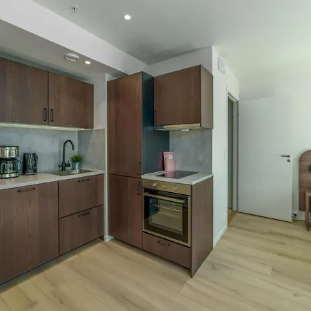 Апарт-отель Maya - Carl Berner