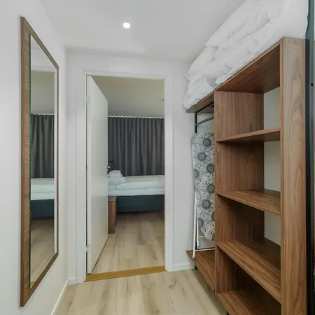 アパートホテル Maya - Carl Berner 3*