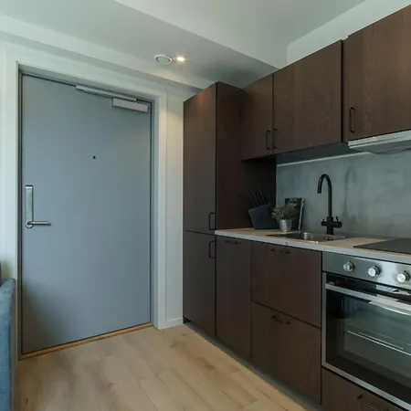 Maya - Carl Berner Апарт-отель Осло