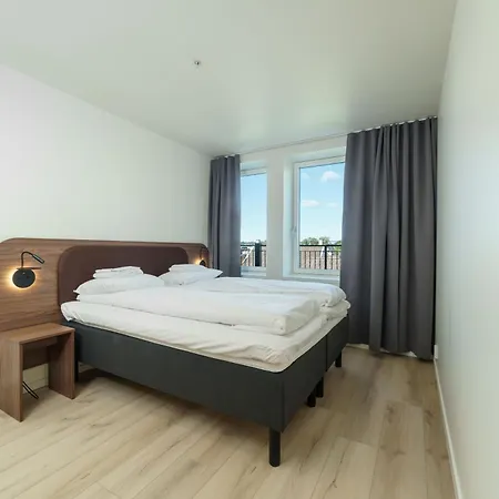 Maya - Carl Berner 3*