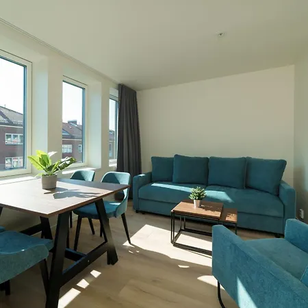 Maya - Carl Berner 3*