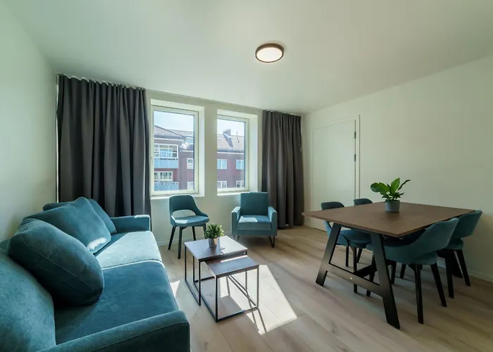 Lägenhetshotell Maya - Carl Berner